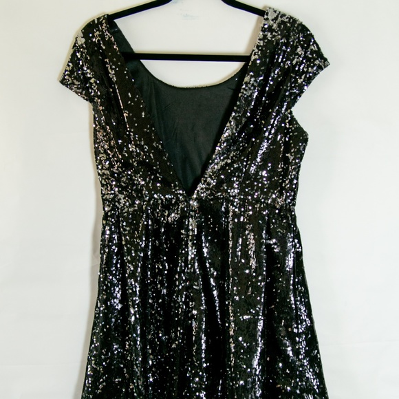 Forever21 Sequined Mini Dress - Picture 3 of 4